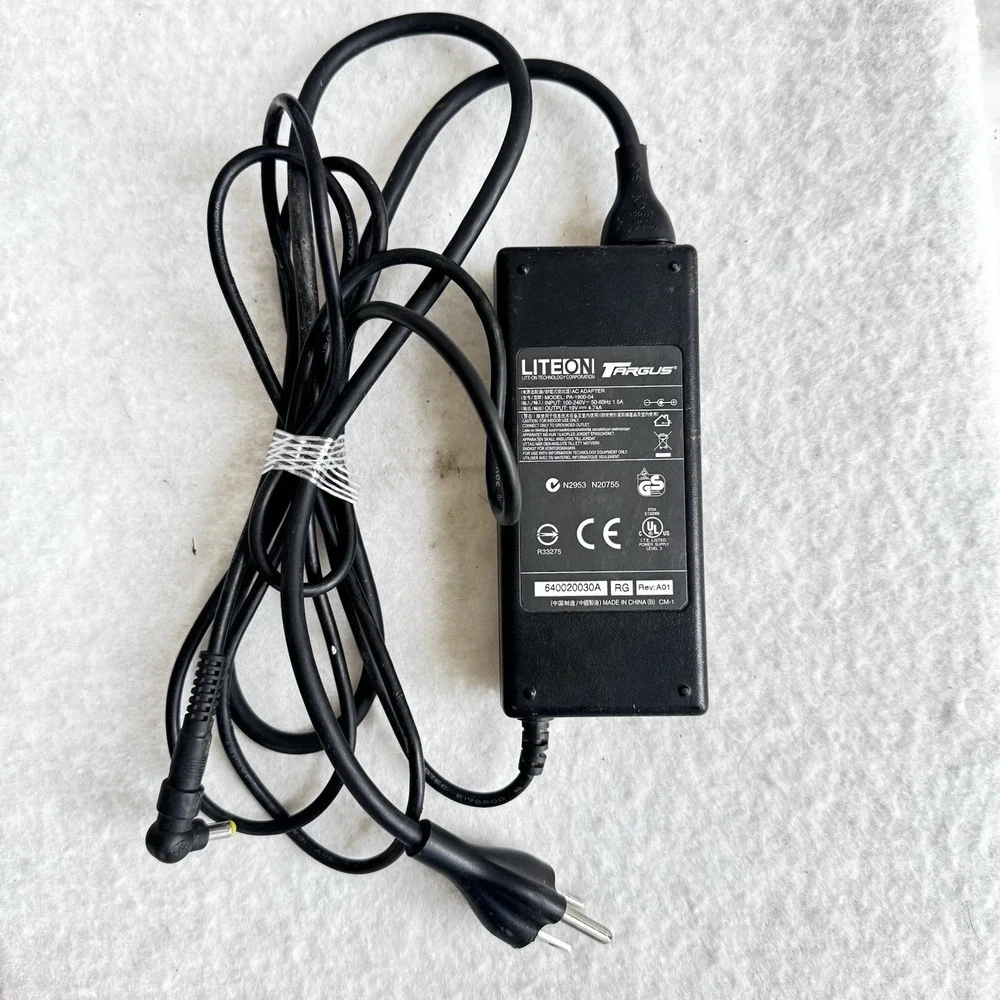 TARGUS LITEON Universal AC adapter‎ Power Supply PA-1900-04, 19V 4.74A 90W